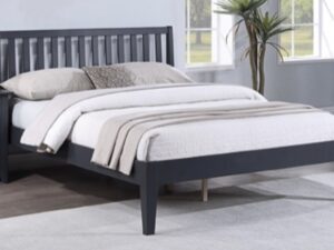 Luciana Luna bedframe