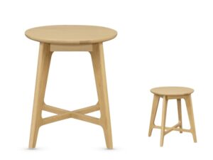 Carrington round lamp table