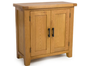Hampshire oak 2 door cupboard