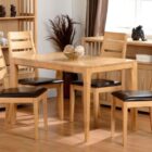 Logan dining set