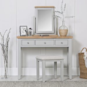 Eastry Oak painted dressing table