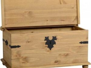 Corona  storage trunk