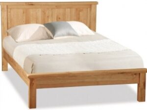 Bergerac Oak panelled bedframe